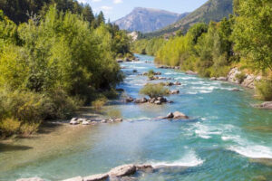 Sanitari che si chiamano come montagne e fiumi. Troviamo i loro copriwater nel catalogo Sintesibagno