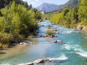 Sanitari che si chiamano come montagne e fiumi. Troviamo i loro copriwater nel catalogo Sintesibagno